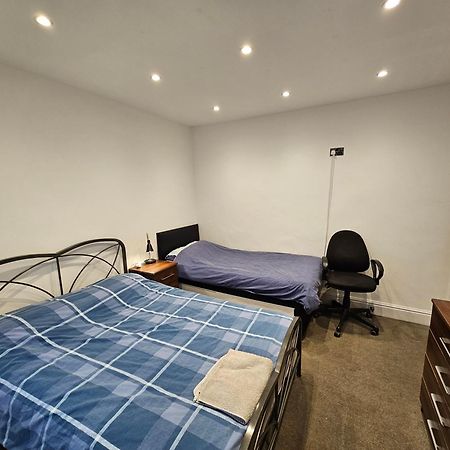Monyhull Homestay - Near City Centre Kingsheath Nia Nec Bhx Birmingham Kültér fotó