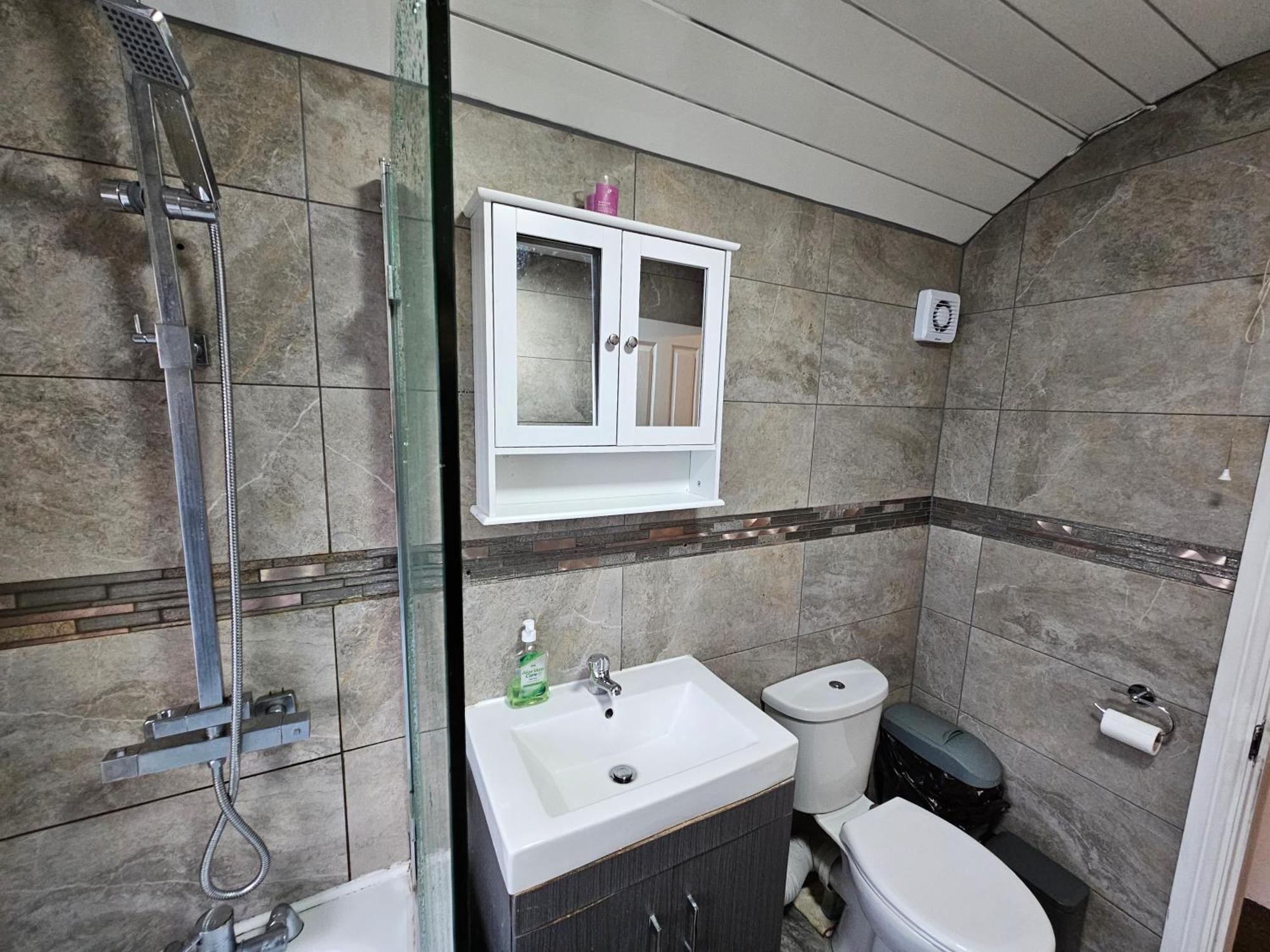 Monyhull Homestay - Near City Centre Kingsheath Nia Nec Bhx Birmingham Kültér fotó