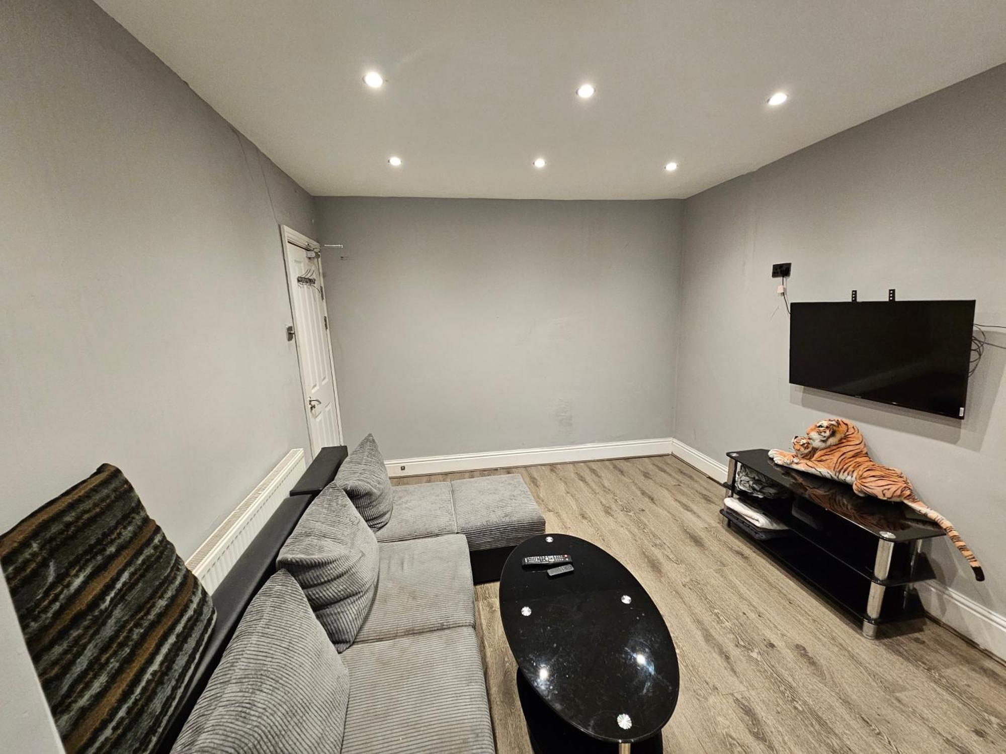 Monyhull Homestay - Near City Centre Kingsheath Nia Nec Bhx Birmingham Kültér fotó